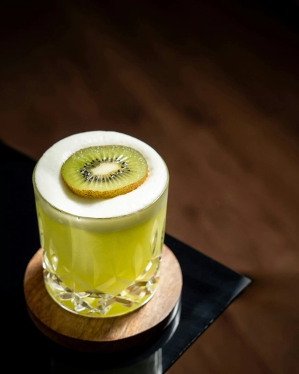 Kiwi cocktail