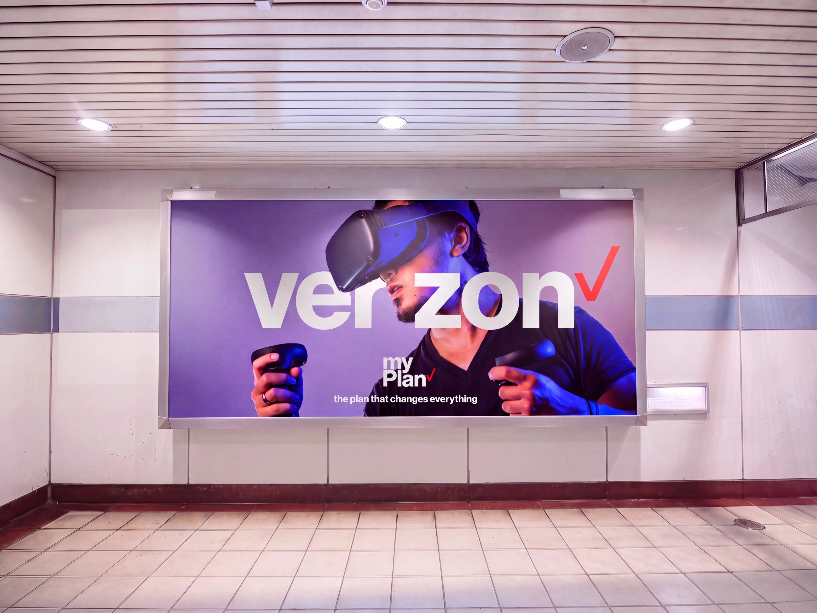 Verizon myPlan station billboard